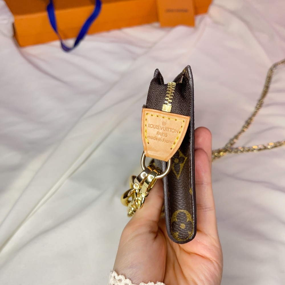 ✨🍒Authentic Pochette Bucket bag PM ✨🍒 - Picture 4 of 16